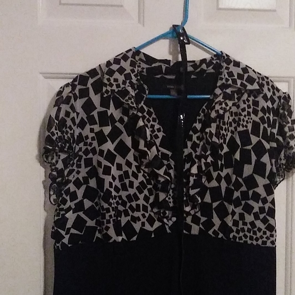 Women's dress - Picture 7 of 7